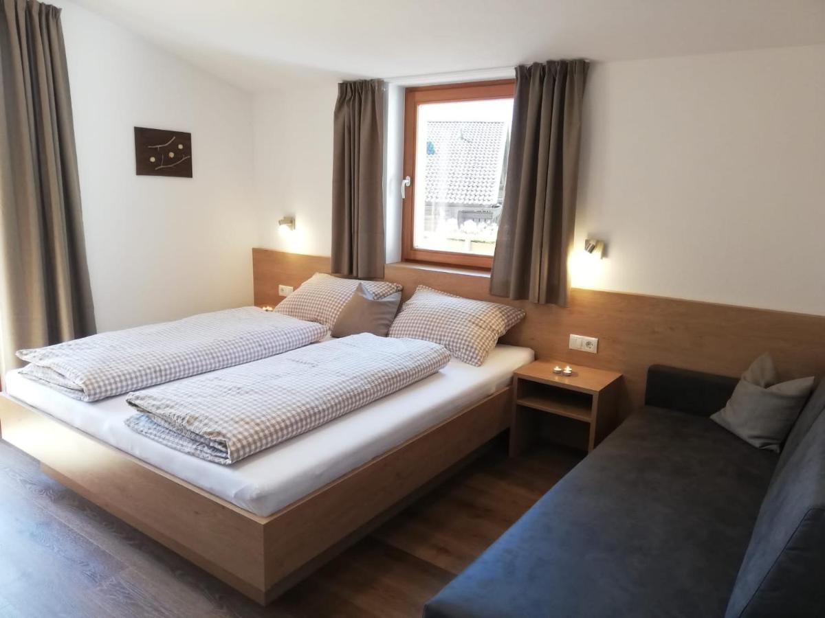 Pramstaller Apartments San Lorenzo di Sebato Eksteriør billede